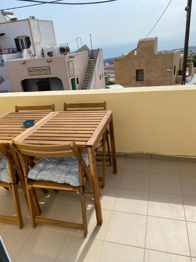 K & G Central Apartments Fira Fira (Santorini) Exterior foto